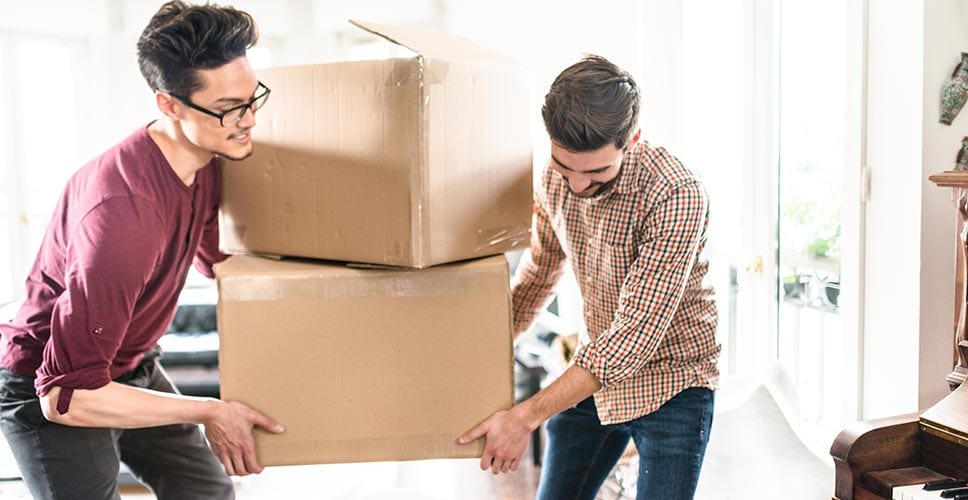 DIY Move vs. Hiring Professional Movers: Which is Right for You?